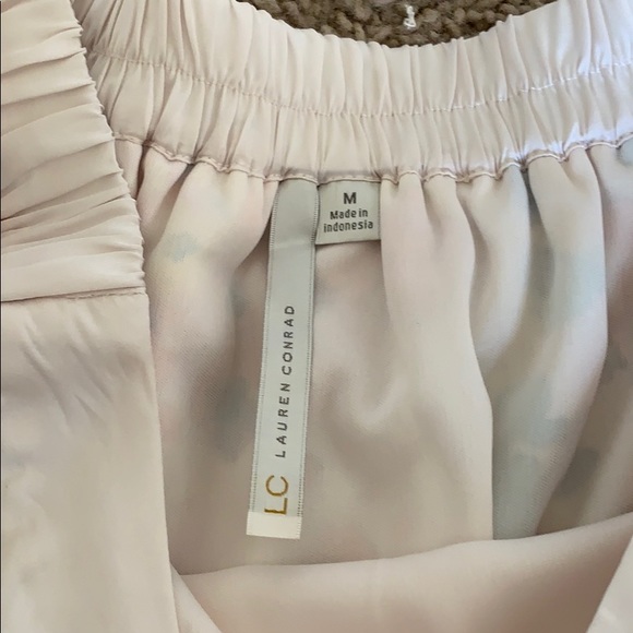 LC Lauren Conrad pleated watercolor Floral Tulle net overlay Skirt - Picture 2 of 3